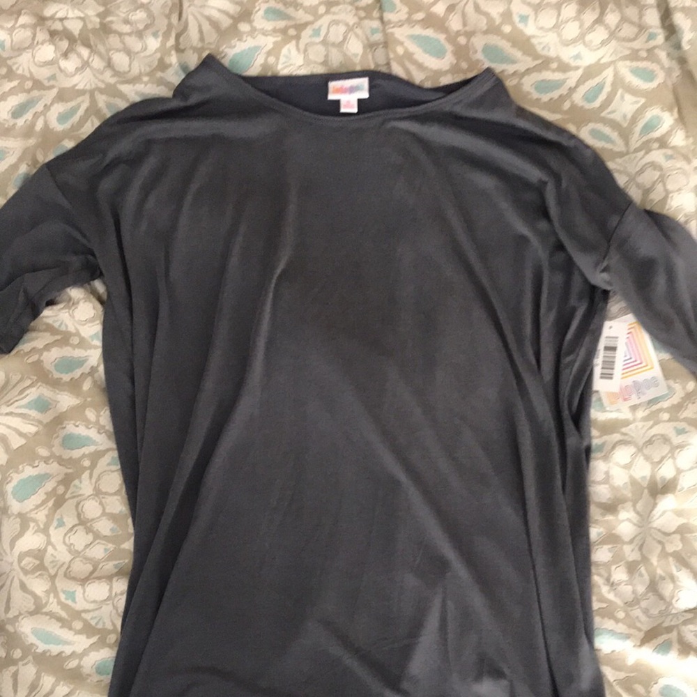 LulaRoe tee